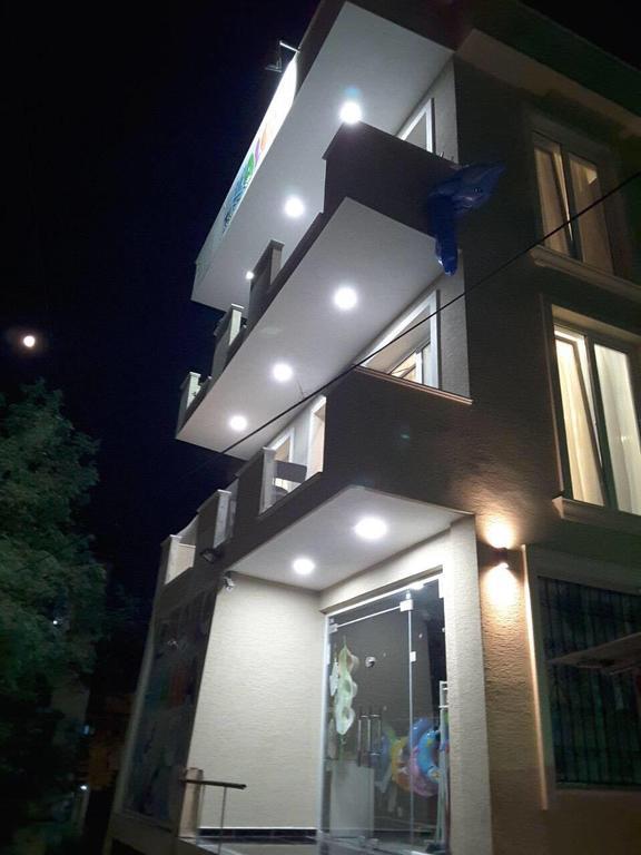 Apartment Te Kalua Sarande Luaran gambar